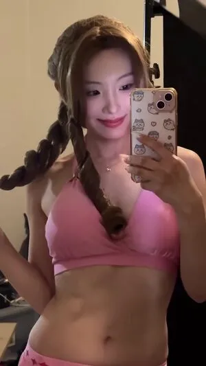 Kong OnlyFans Leaked Free Thumbnail Picture - #yaptYMsnoz