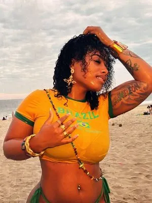 Kortynie OnlyFans Leaked Free Thumbnail Picture - #XJAqpriaC8
