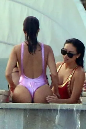 Kourtney Kardashian OnlyFans Leaked Free Thumbnail Picture - #0NH8SS25QH