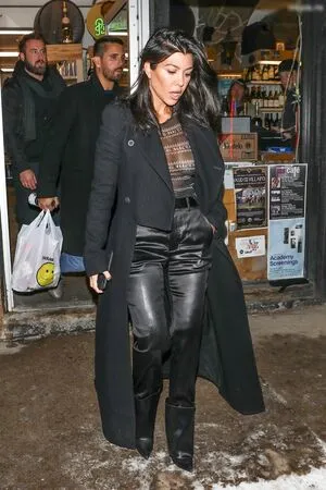 Kourtney Kardashian OnlyFans Leaked Free Thumbnail Picture - #GDxOvmC4cI