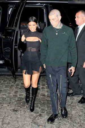 Kourtney Kardashian OnlyFans Leaked Free Thumbnail Picture - #K0qlU4uvll