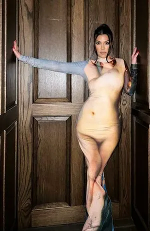 Kourtney Kardashian OnlyFans Leaked Free Thumbnail Picture - #KAWIHt7XVd
