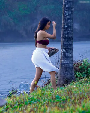 Kourtney Kardashian OnlyFans Leaked Free Thumbnail Picture - #QJQYhstray