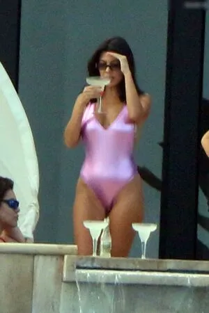 Kourtney Kardashian OnlyFans Leaked Free Thumbnail Picture - #UGkVf1TVhF