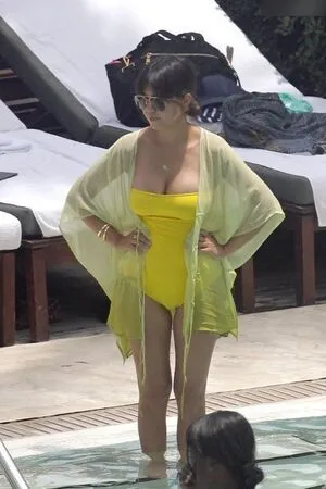Kourtney Kardashian OnlyFans Leaked Free Thumbnail Picture - #WnuEpOtM9b