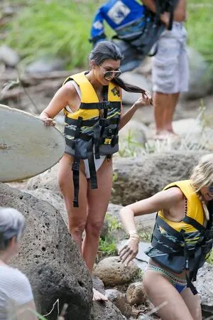 Kourtney Kardashian OnlyFans Leaked Free Thumbnail Picture - #aAWJBOPgUu