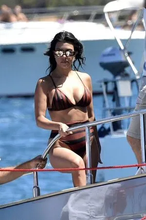 Kourtney Kardashian OnlyFans Leaked Free Thumbnail Picture - #rfw5fNm0Ry
