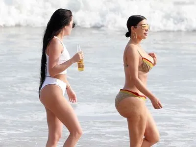 Kourtney Kardashian OnlyFans Leaked Free Thumbnail Picture - #yvy8j4oXAb