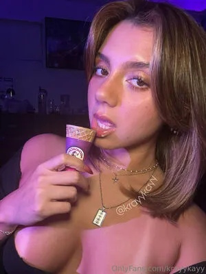 Krayykayy OnlyFans Leaked Free Thumbnail Picture - #FeDcLTbk04