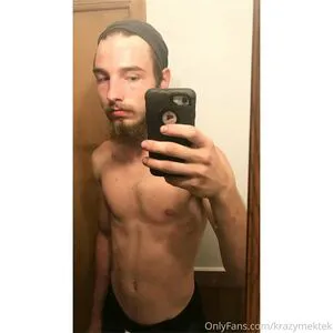 Krazymektek OnlyFans Leaked Free Thumbnail Picture - #nuxdDimVsC