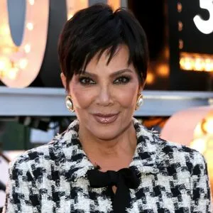 Kris Jenner OnlyFans Leaked Free Thumbnail Picture - #AbCCWRa4Gc