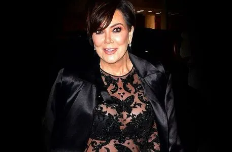 Kris Jenner OnlyFans Leaked Free Thumbnail Picture - #LXWuhNBEph