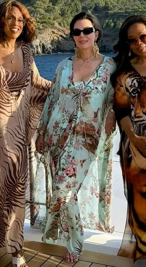 Kris Jenner OnlyFans Leaked Free Thumbnail Picture - #MaTkpFf8kz