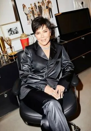 Kris Jenner OnlyFans Leaked Free Thumbnail Picture - #SqjDHNBnY5