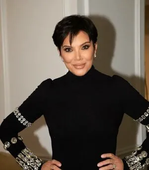Kris Jenner OnlyFans Leaked Free Thumbnail Picture - #ZzFQiHuio3
