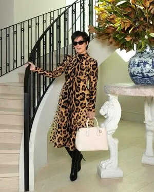 Kris Jenner OnlyFans Leaked Free Thumbnail Picture - #hjFx5NIJbs