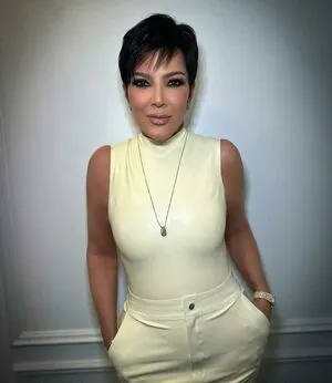 Kris Jenner OnlyFans Leaked Free Thumbnail Picture - #iaPrUYLj5j