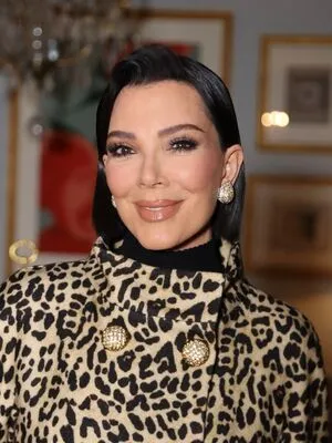 Kris Jenner OnlyFans Leaked Free Thumbnail Picture - #k9vGOCr8fJ