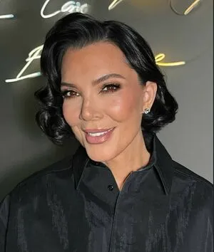 Kris Jenner OnlyFans Leaked Free Thumbnail Picture - #lw8d61i1tH