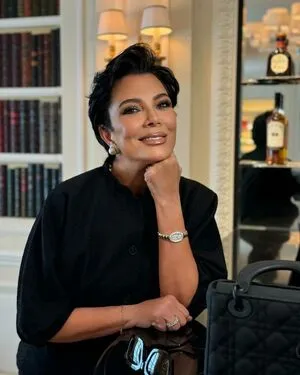 Kris Jenner OnlyFans Leaked Free Thumbnail Picture - #zqDKCuKhV6