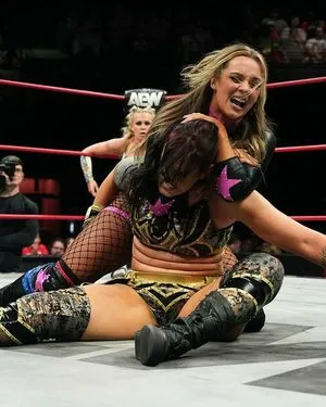 Kris Statlander OnlyFans Leaked Free Thumbnail Picture - #1igAOzmyns