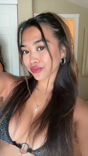 Krischelle Delgado OnlyFans Leaked Free Thumbnail Picture - #2i0mzL1BkO