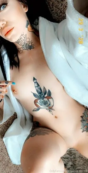 KrispyKremeRose OnlyFans Leaked Free Thumbnail Picture - #syszsoxHsi