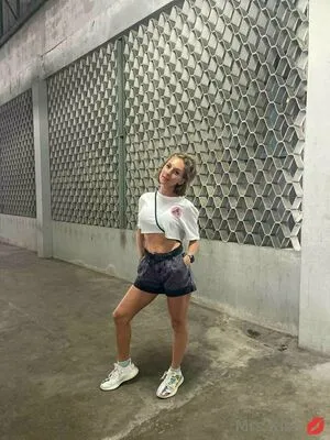 Kriss Kissss OnlyFans Leaked Free Thumbnail Picture - #MQOQRYDlod