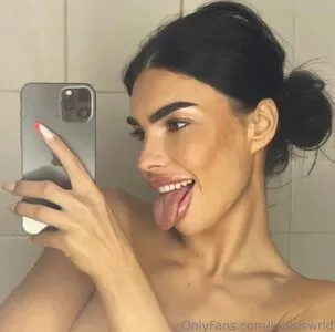 Krissiswrld OnlyFans Leaked Free Thumbnail Picture - #KGWHbofWsm