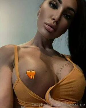 Krisskissfree OnlyFans Leaked Free Thumbnail Picture - #HfL35BojFR