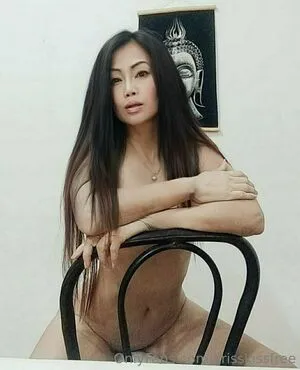 Krisskissfree OnlyFans Leaked Free Thumbnail Picture - #iDy0ysZNnl