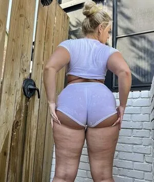 Krissy Kummins OnlyFans Leaked Free Thumbnail Picture - #t0XUS24i7V