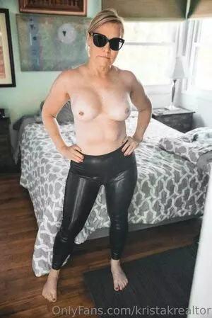 Kristakrealtor OnlyFans Leaked Free Thumbnail Picture - #bOEf5r0CKF