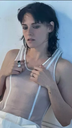 Kristen Stewart OnlyFans Leaked Free Thumbnail Picture - #1WgDSKB5e3