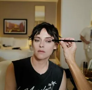 Kristen Stewart OnlyFans Leaked Free Thumbnail Picture - #2VWBRTLRal