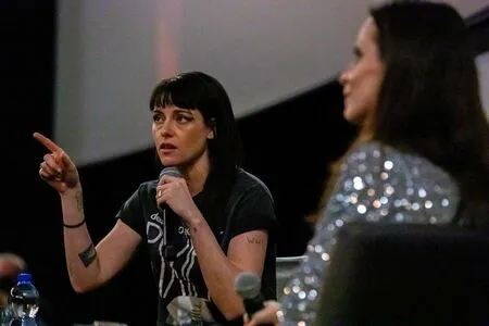 Kristen Stewart OnlyFans Leaked Free Thumbnail Picture - #58s7gfk8Zc