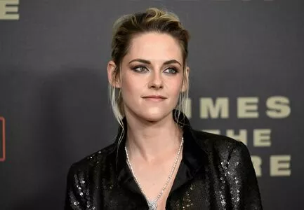 Kristen Stewart OnlyFans Leaked Free Thumbnail Picture - #5bAU8G6aXL