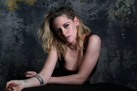 Kristen Stewart OnlyFans Leaked Free Thumbnail Picture - #6HOlv5LZjj