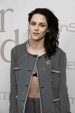 Kristen Stewart OnlyFans Leaked Free Thumbnail Picture - #8H57W8w3Nf