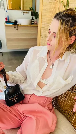 Kristen Stewart OnlyFans Leaked Free Thumbnail Picture - #9e9si5DhEb
