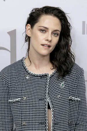 Kristen Stewart OnlyFans Leaked Free Thumbnail Picture - #CLRrfT9iZe