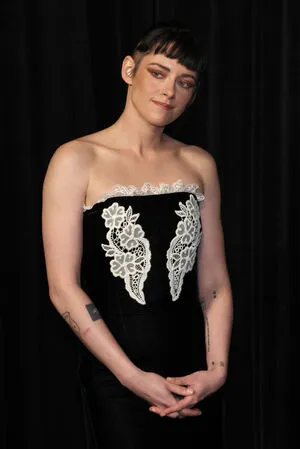 Kristen Stewart OnlyFans Leaked Free Thumbnail Picture - #D0zv2PsfEh