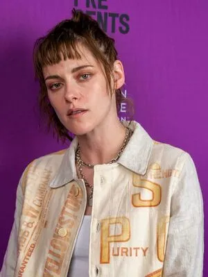 Kristen Stewart OnlyFans Leaked Free Thumbnail Picture - #EHNbql6WcI