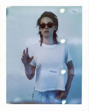 Kristen Stewart OnlyFans Leaked Free Thumbnail Picture - #Fmjr2lY8h3