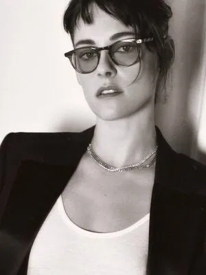 Kristen Stewart OnlyFans Leaked Free Thumbnail Picture - #HD2IxRXuO4