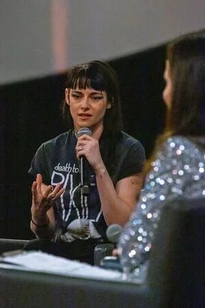 Kristen Stewart OnlyFans Leaked Free Thumbnail Picture - #JuA7k1j4PM