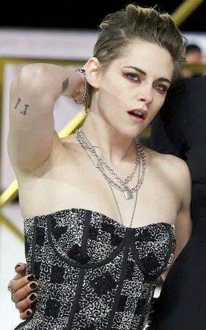 Kristen Stewart OnlyFans Leaked Free Thumbnail Picture - #KjCaVdCObL