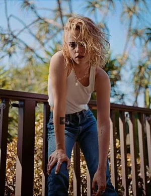 Kristen Stewart OnlyFans Leaked Free Thumbnail Picture - #M07miwb8tu
