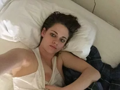 Kristen Stewart OnlyFans Leaked Free Thumbnail Picture - #MVX3CgHPMj