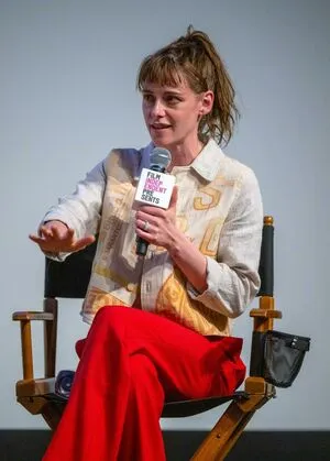 Kristen Stewart OnlyFans Leaked Free Thumbnail Picture - #PPt7csoEg2